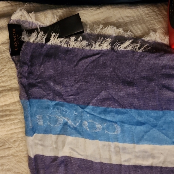 Coach scarf - Picture 6 of 6